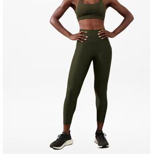 NWT ATHLETA Interval Stash 7/8 Tight